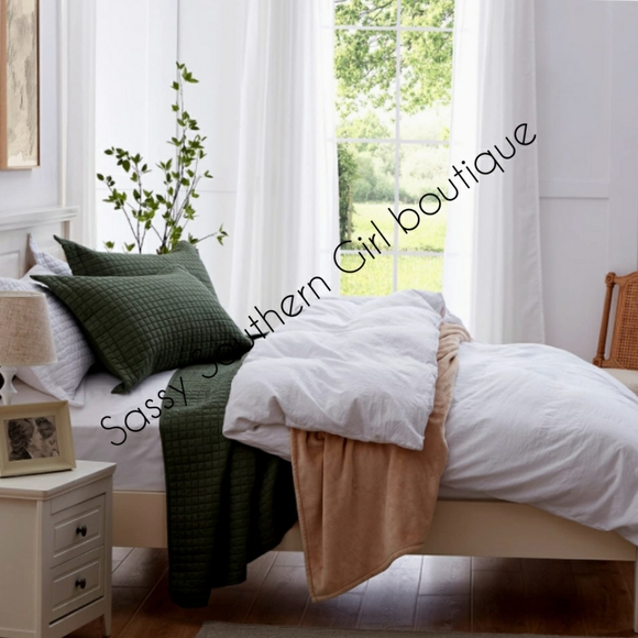 🆕⭐Boho Olive green quilted comforter set - Picture 4 of 9